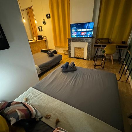 Charmant Appartement Climatise Aux Pieds De La Cite Каркассон Экстерьер фото