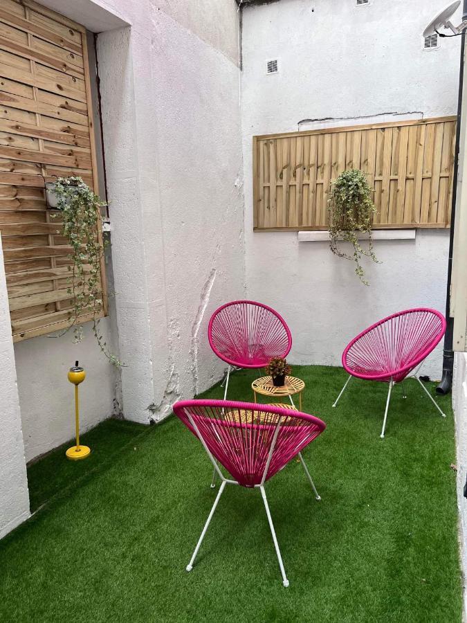 Charmant Appartement Climatise Aux Pieds De La Cite Каркассон Экстерьер фото
