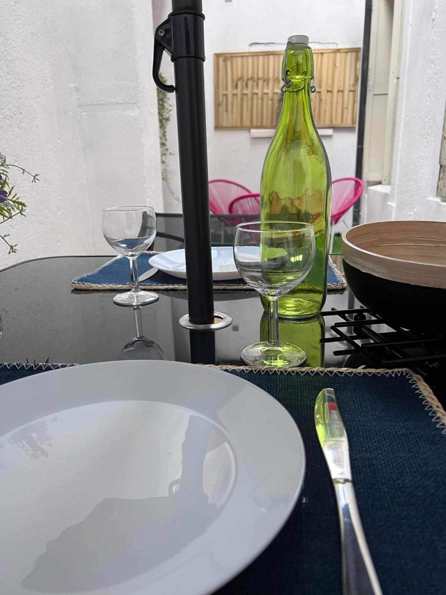 Charmant Appartement Climatise Aux Pieds De La Cite Каркассон Экстерьер фото