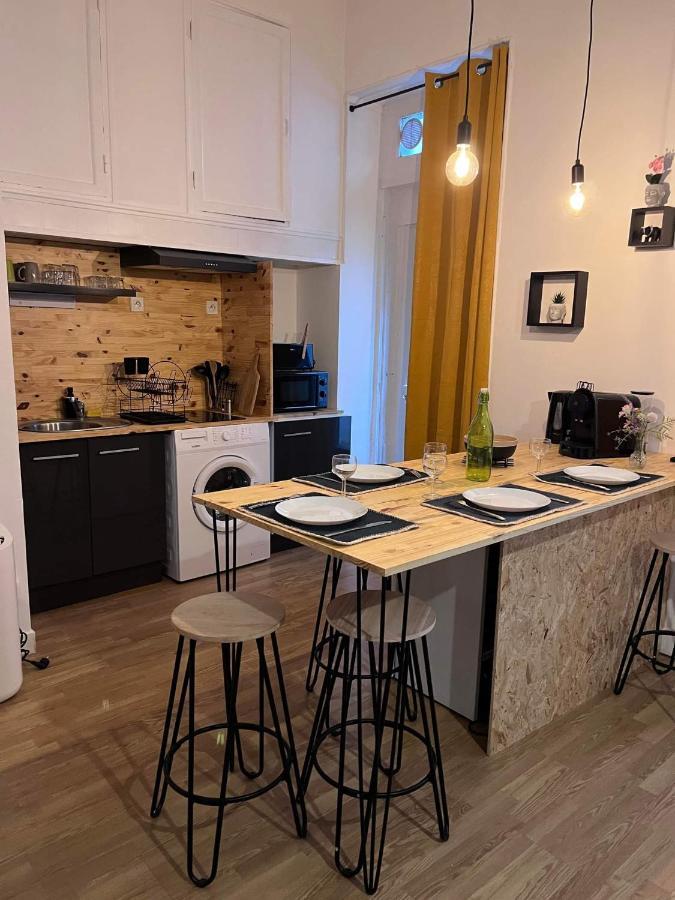 Charmant Appartement Climatise Aux Pieds De La Cite Каркассон Экстерьер фото